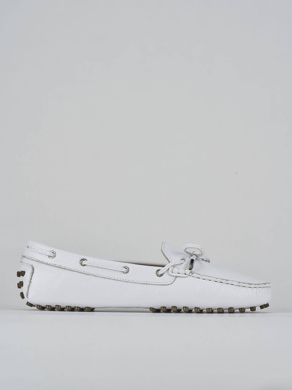 Mocasines tacón 1 cm blanco cuero