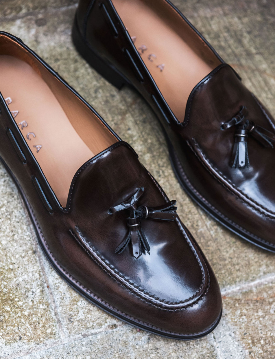 Mocasines marrón oscuro cuero