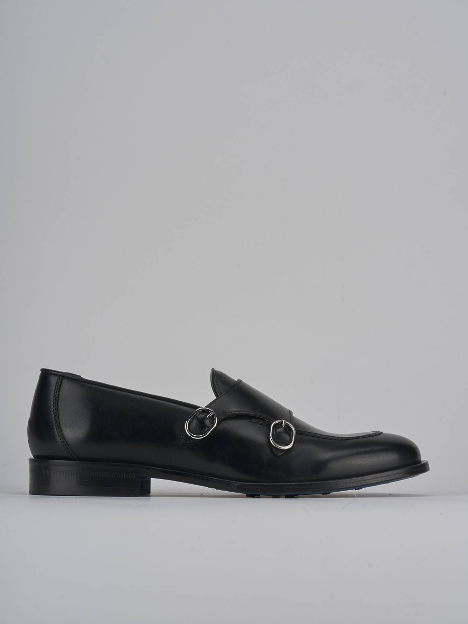 Mocasines negro cuero