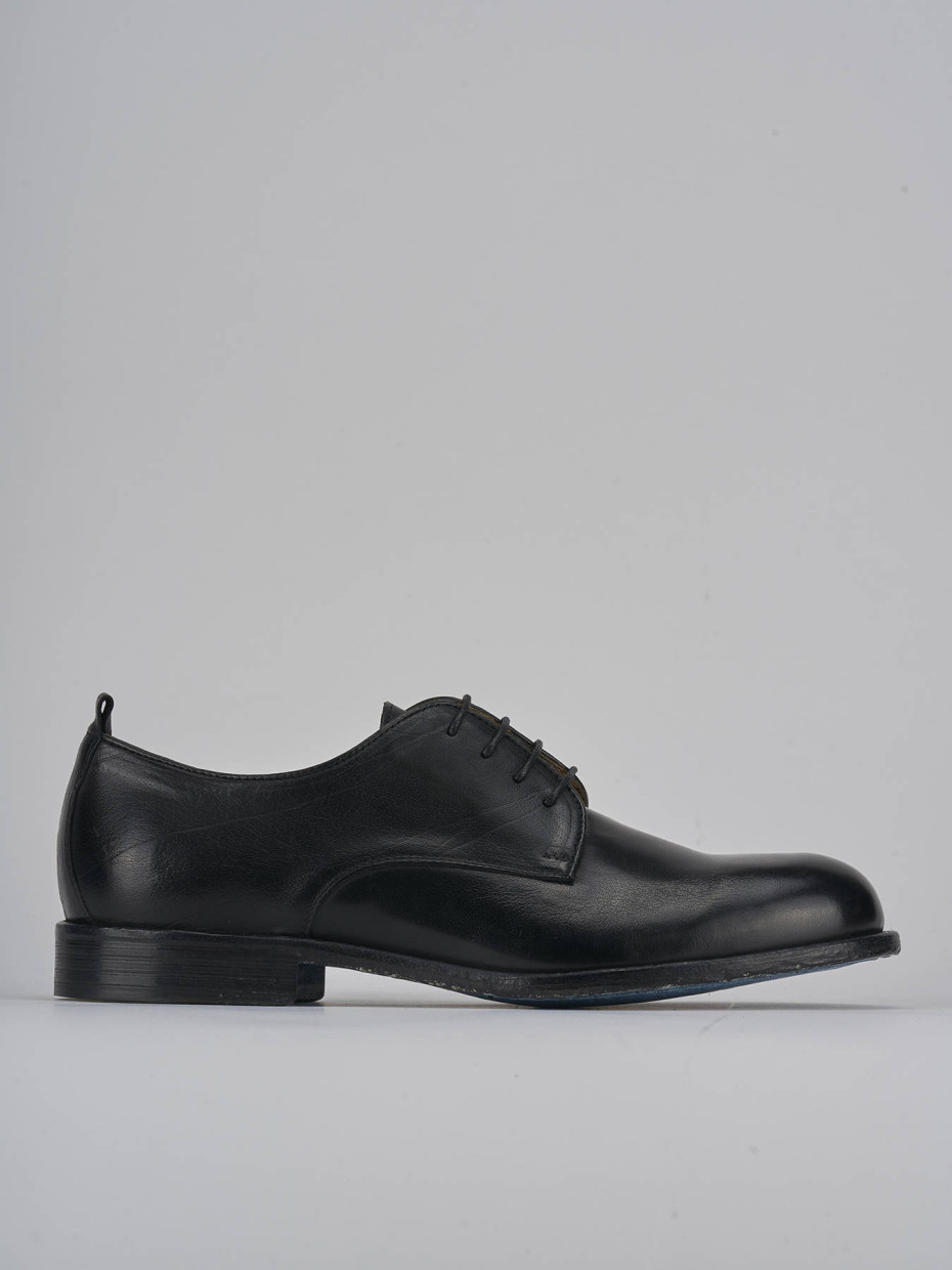 Zapatos de cordones negro cuero