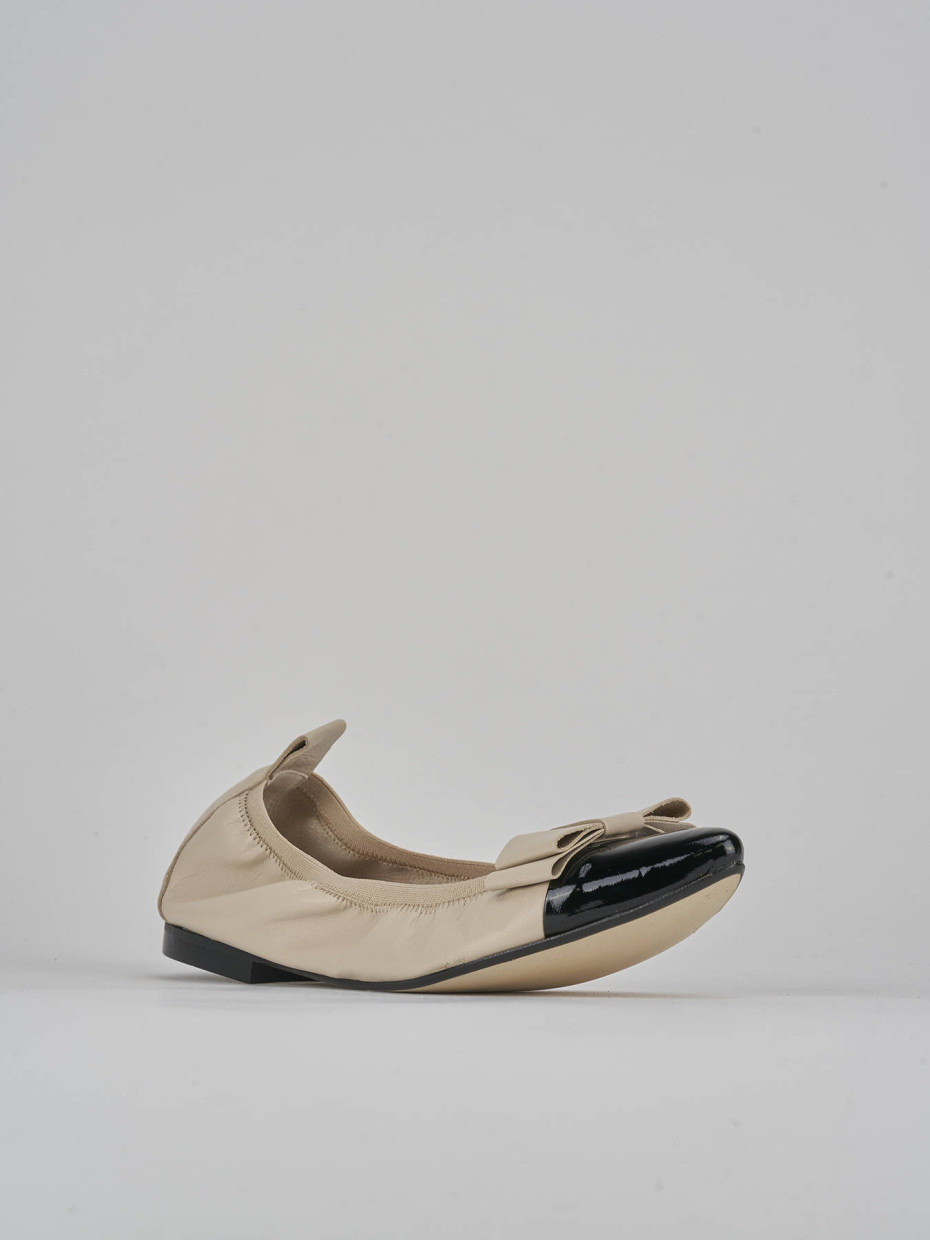 Bailarinas tacón 1 cm beis cuero