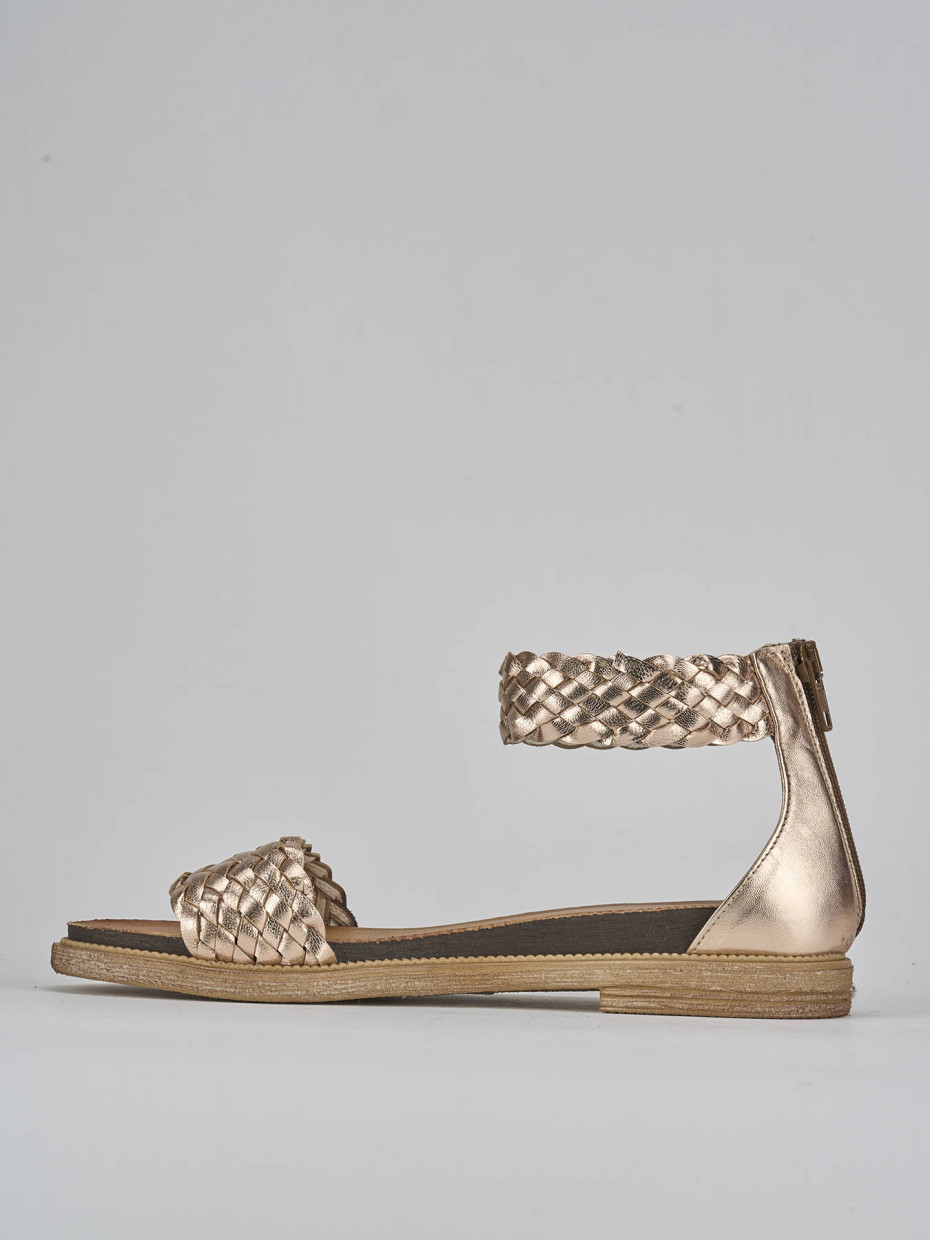 Low heel sandals heel 1 cm bronze leather