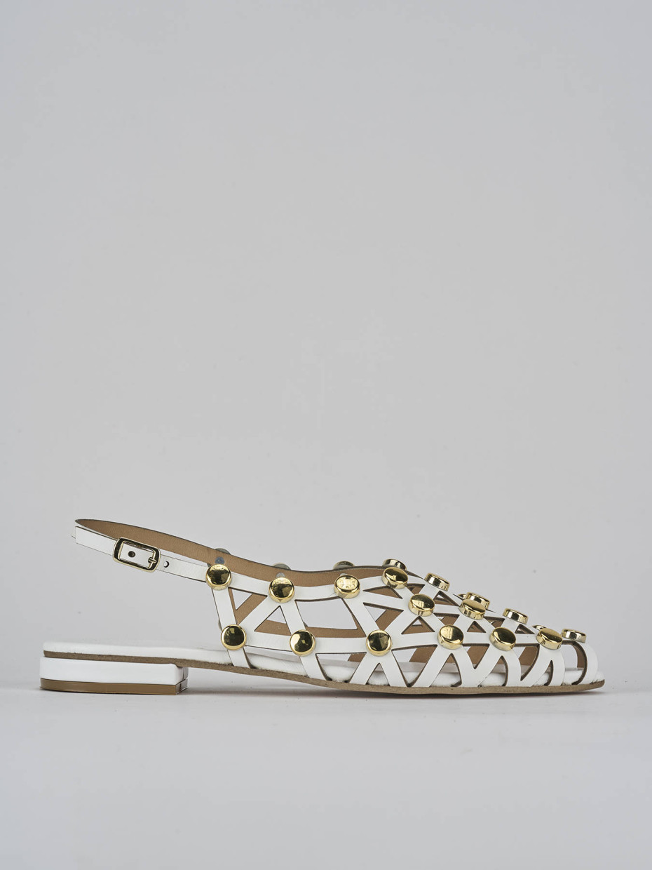 Low heel sandals heel 1 cm white leather