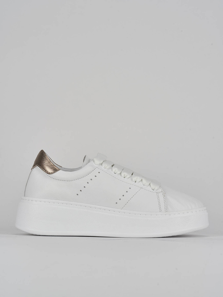 Zapatillas deportivas blanco cuero