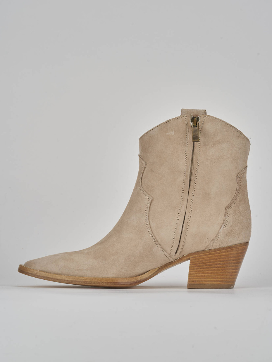 Botines de tacón alto tacón 5 cm beis ante