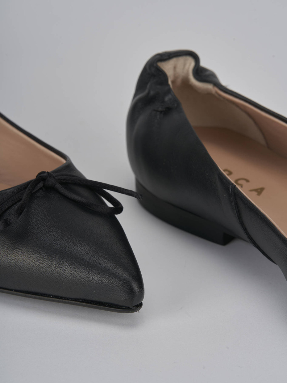 Flat shoes heel 1 cm black leather