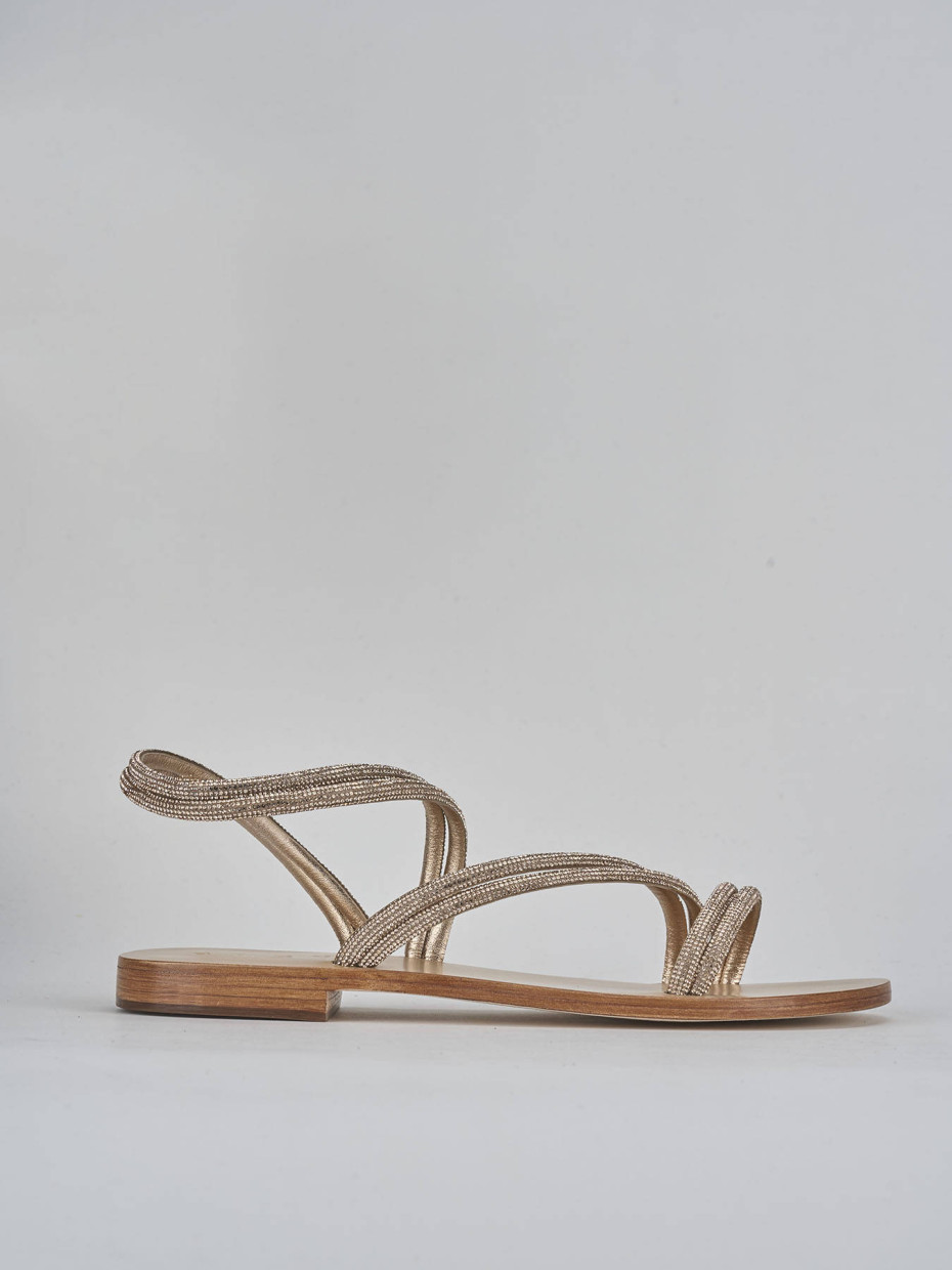 Sandalias de tacón bajo tacón 1 cm oro cuero