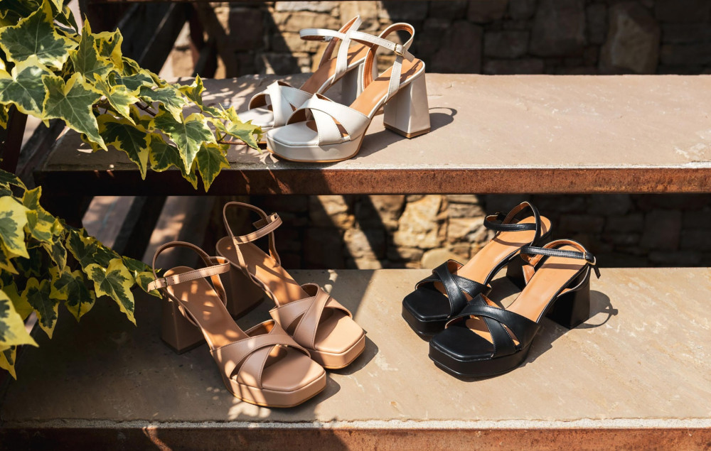Sandalias de tacón alto tacón 8 cm negro cuero