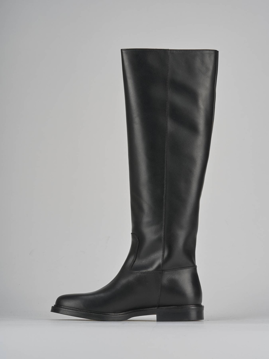 Stivali tacco 2cm pelle nero