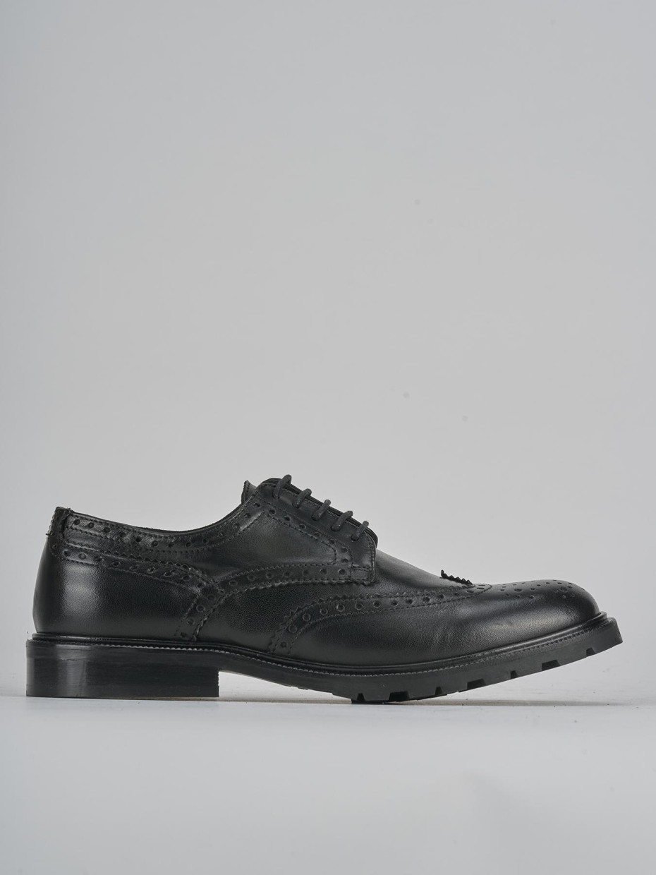 Zapatos de cordones tacón 2 cm negro cuero