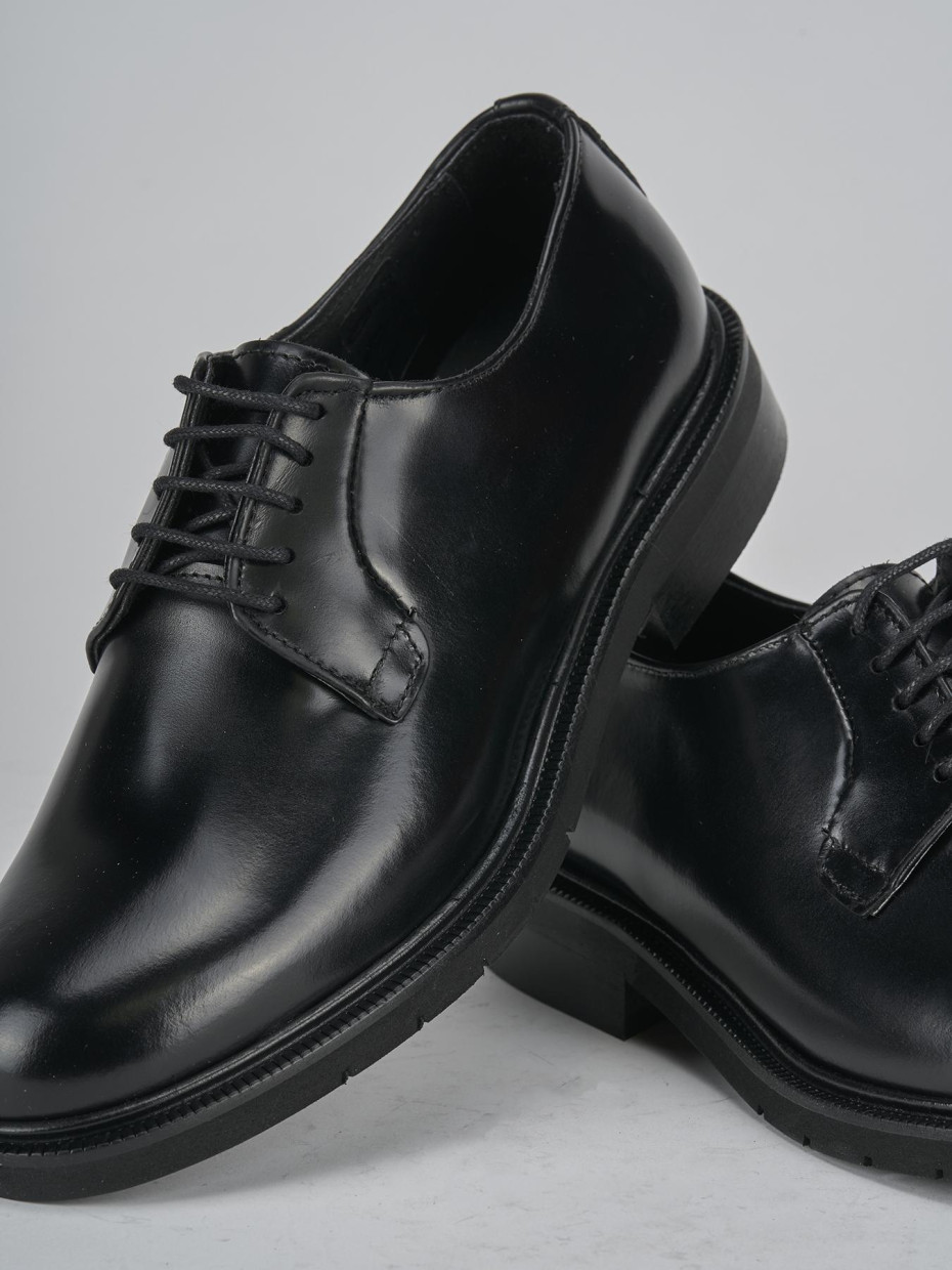Stringate tacco 2cm pelle nero