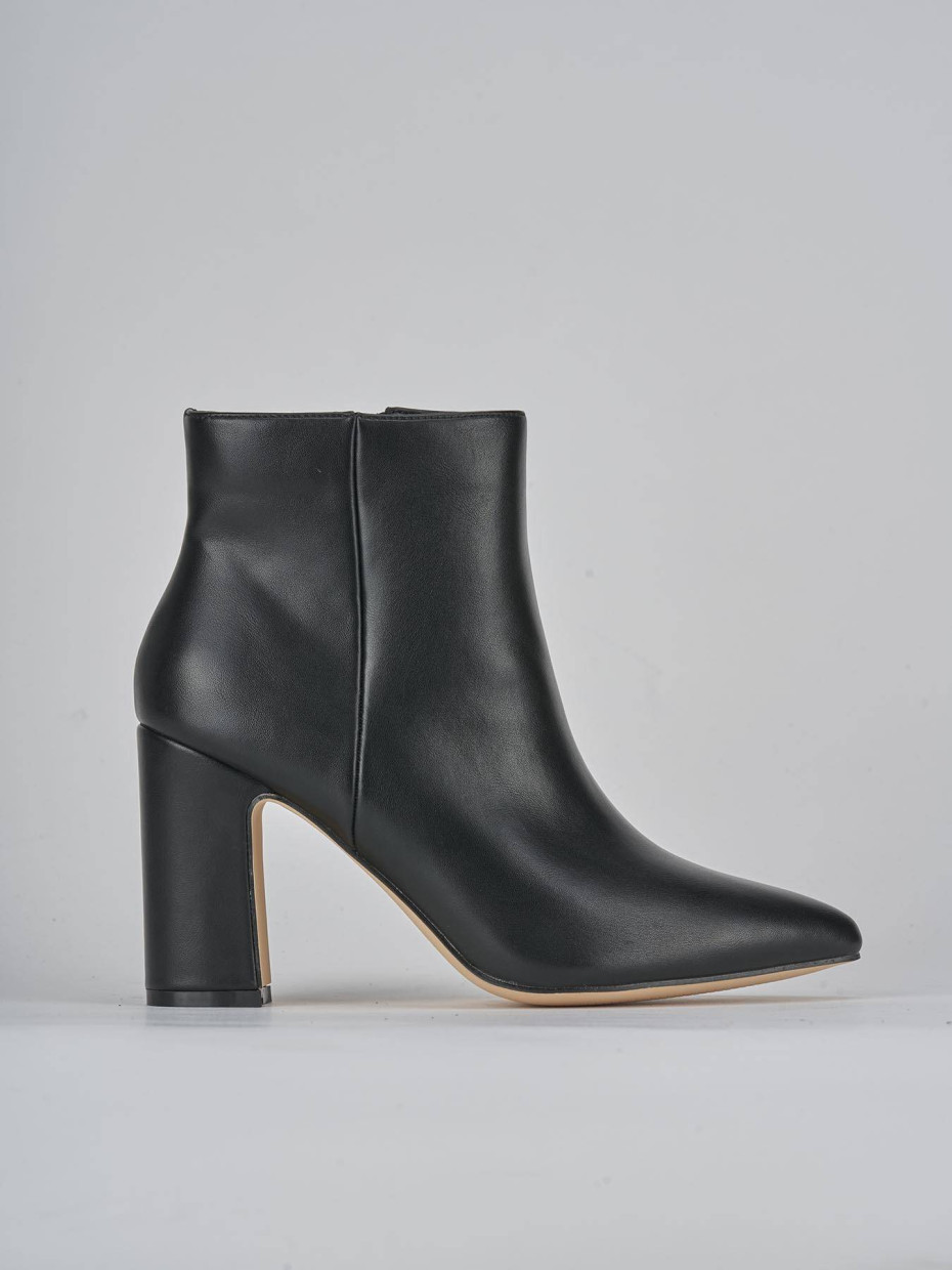 Botines de tacón alto tacón 9 cm negro cuero