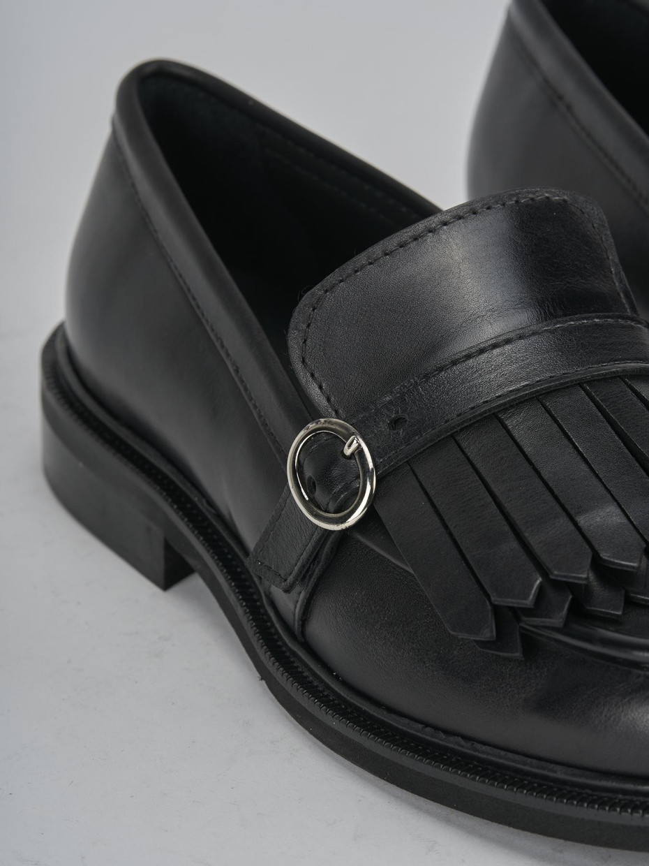 Mocasines tacón 1 cm negro cuero