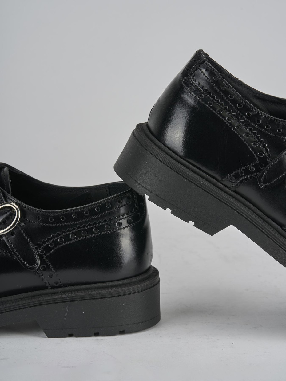 Mocasines tacón 2 cm negro cuero