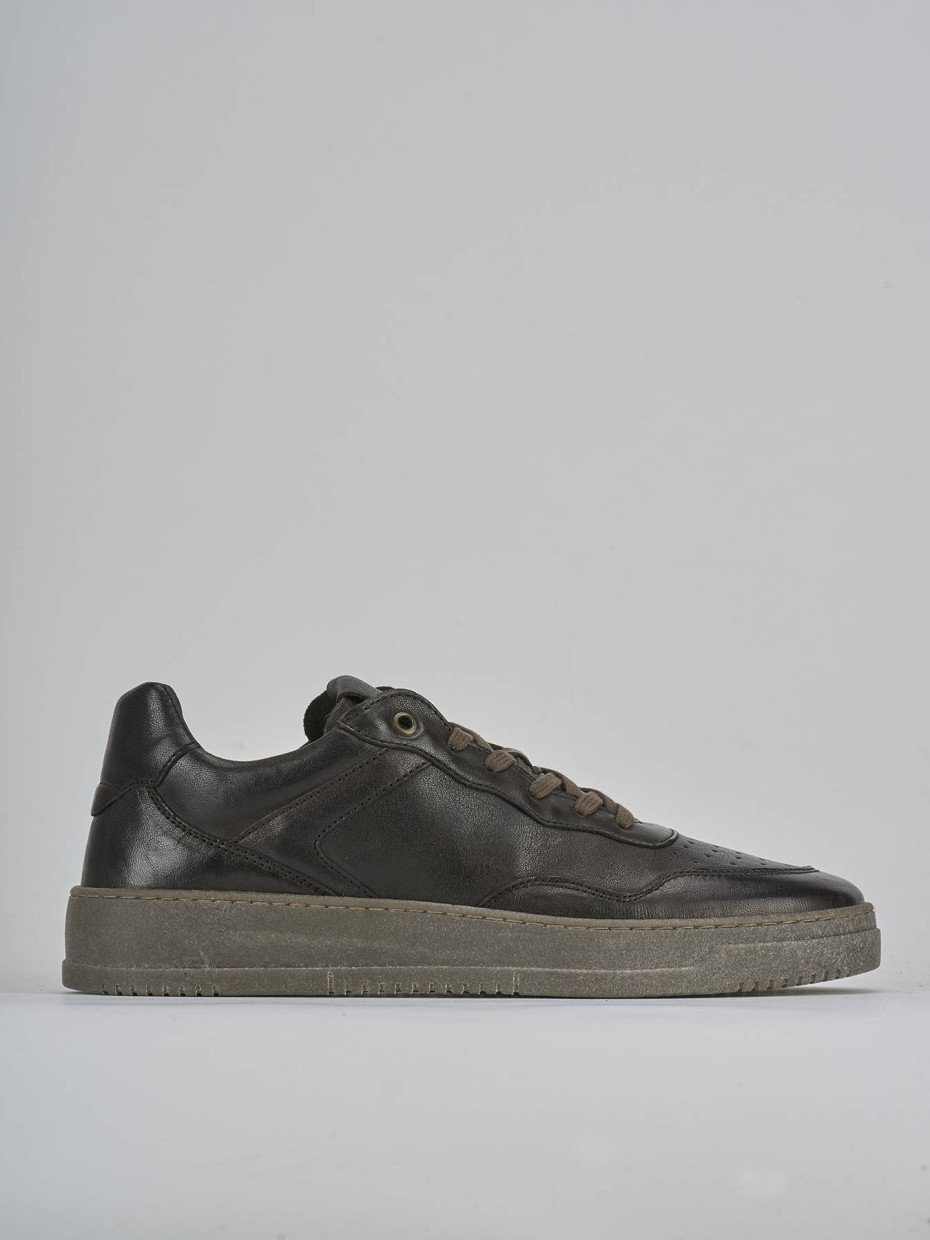 Sneakers dark brown leather