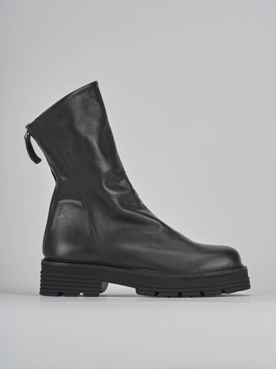 Botines de tacón bajo tacón 2 cm negro cuero