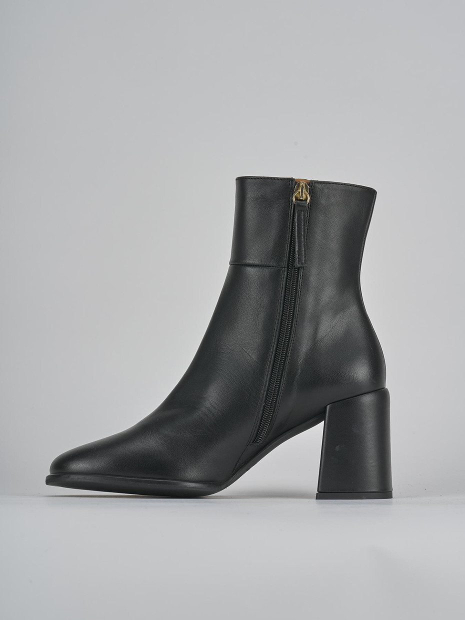 Botines de tacón alto tacón 7 cm negro cuero