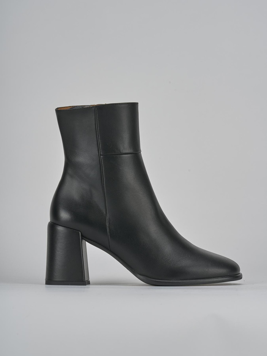 Botines de tacón alto tacón 7 cm negro cuero