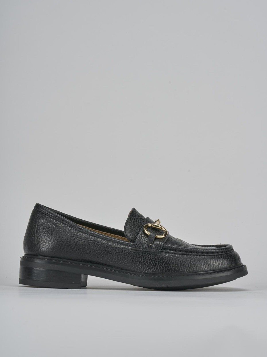 Mocasines tacón 2 cm negro cuero