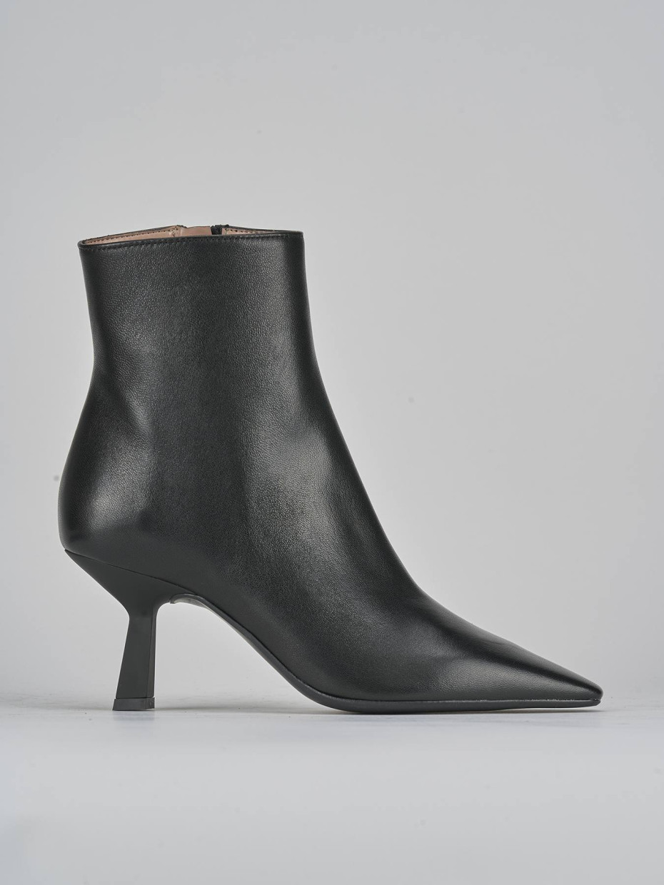 Botines de tacón alto tacón 8 cm negro cuero