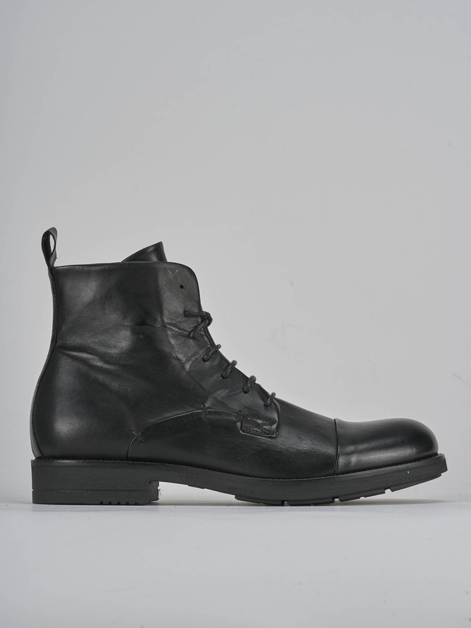 Botas militares negro cuero