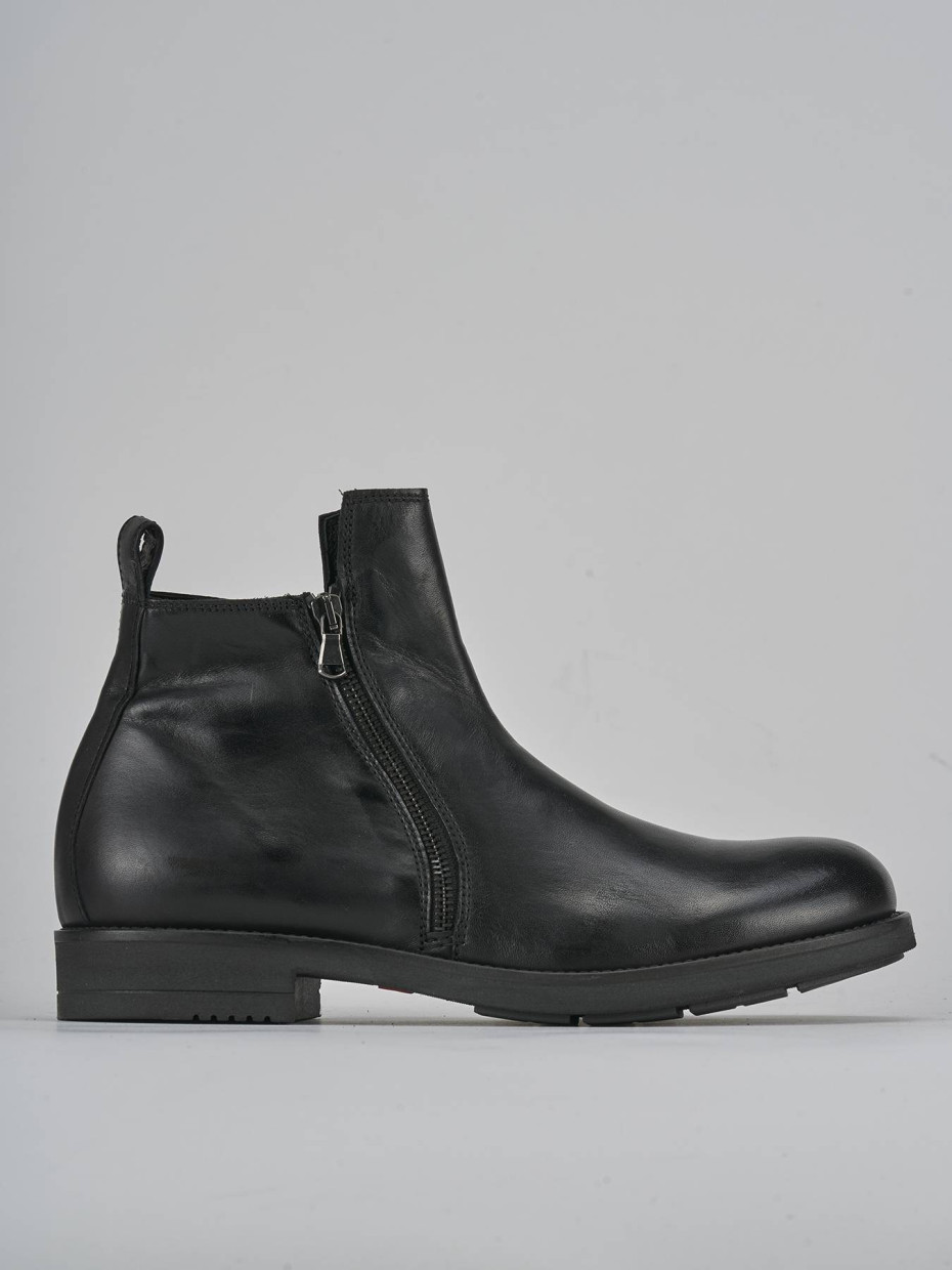Botines negro cuero