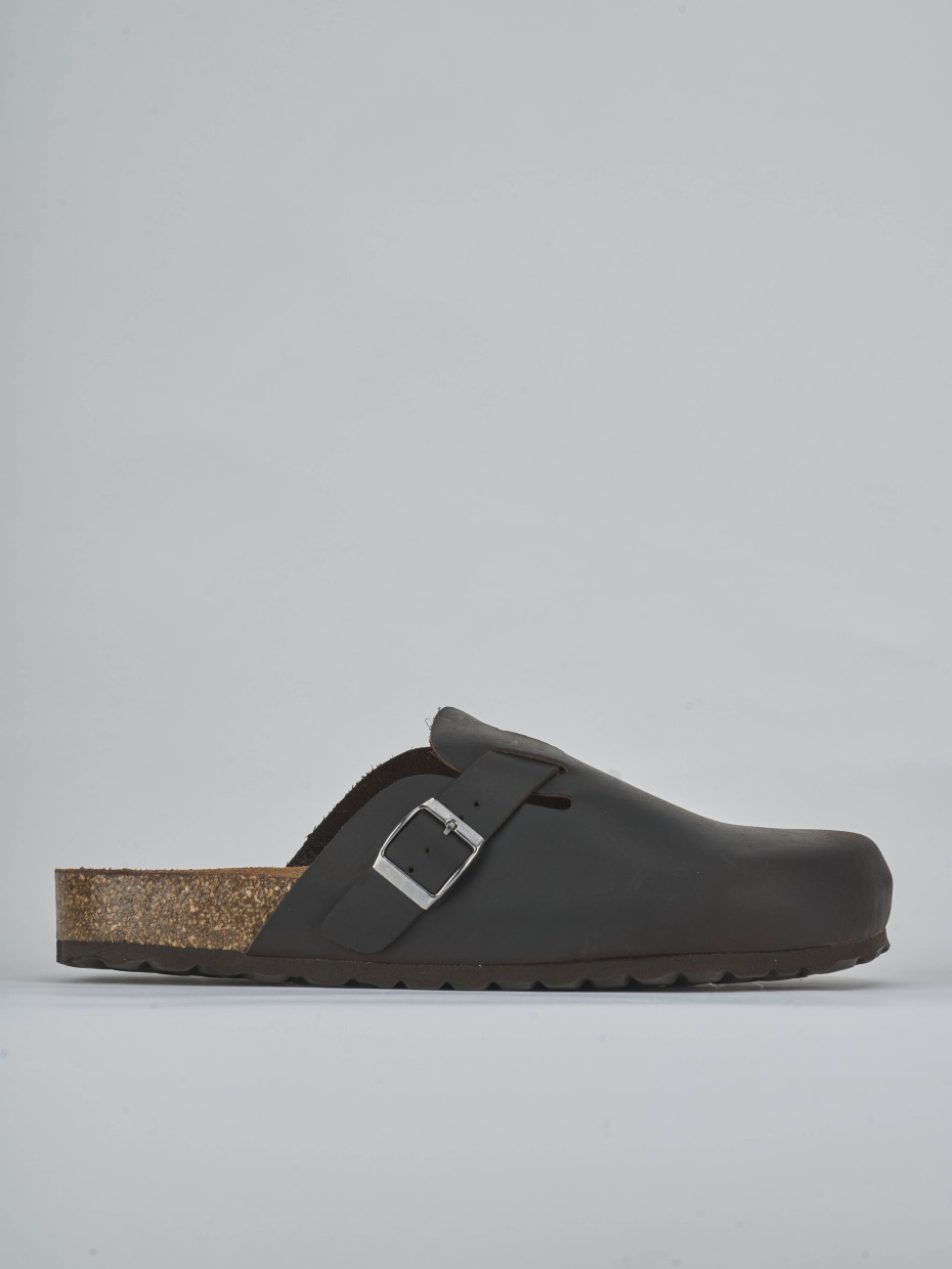 Mules marrón oscuro nobuk