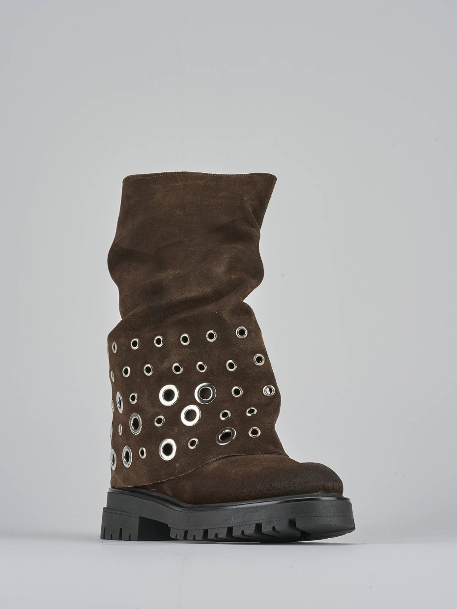 Low heel boots heel 1 cm dark brown suede