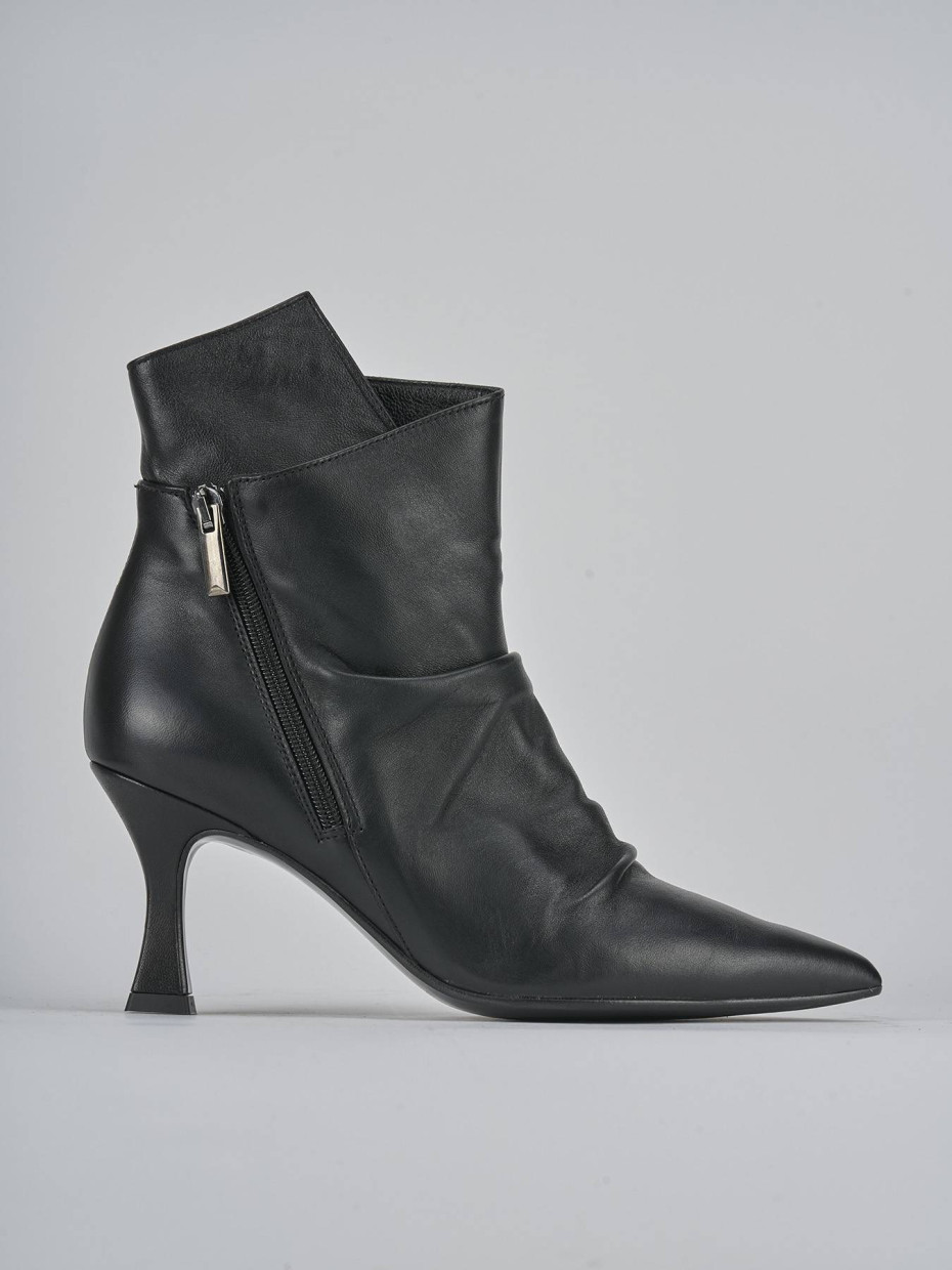 Botines de tacón alto tacón 7 cm negro cuero