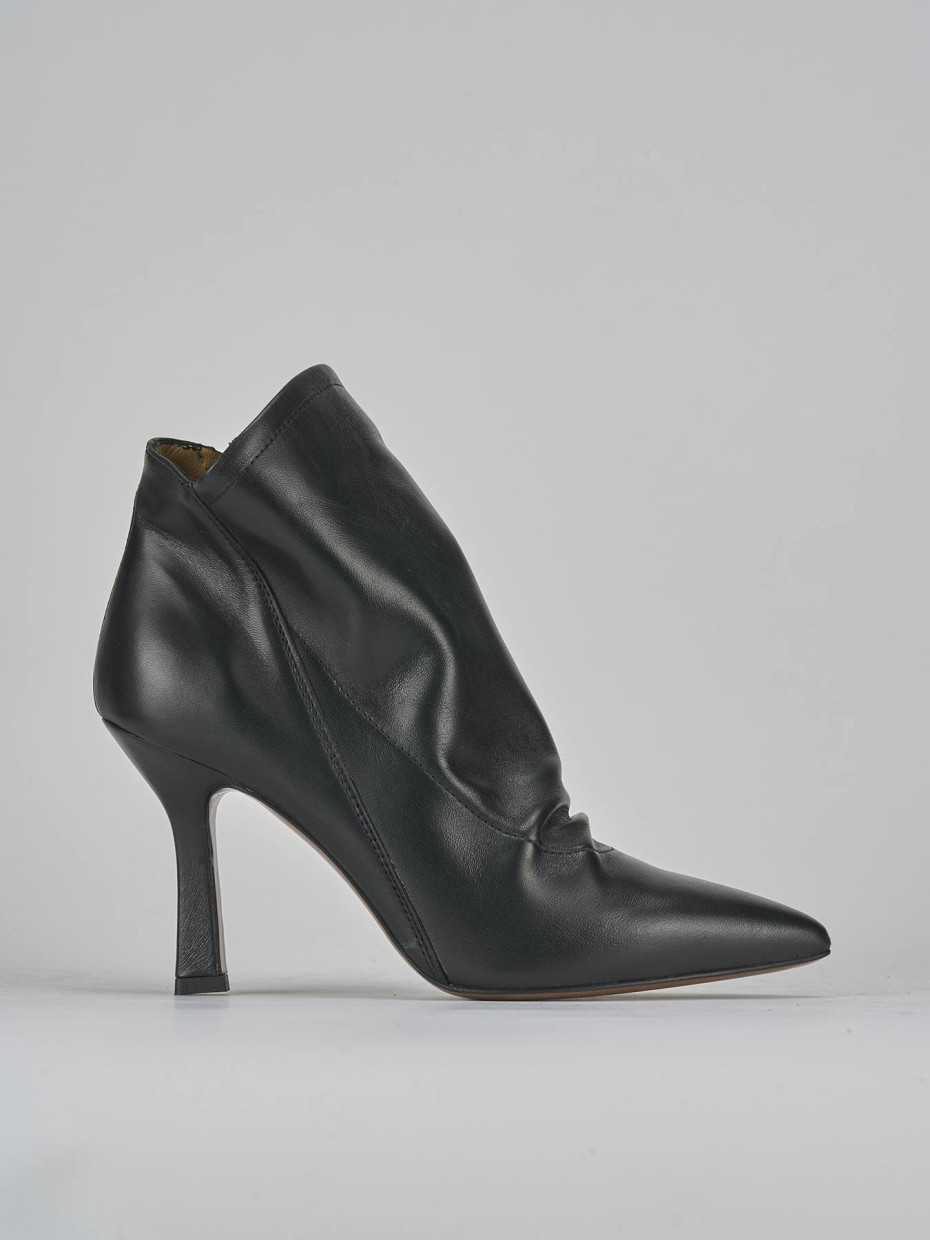 Botines de tacón alto tacón 7 cm negro cuero
