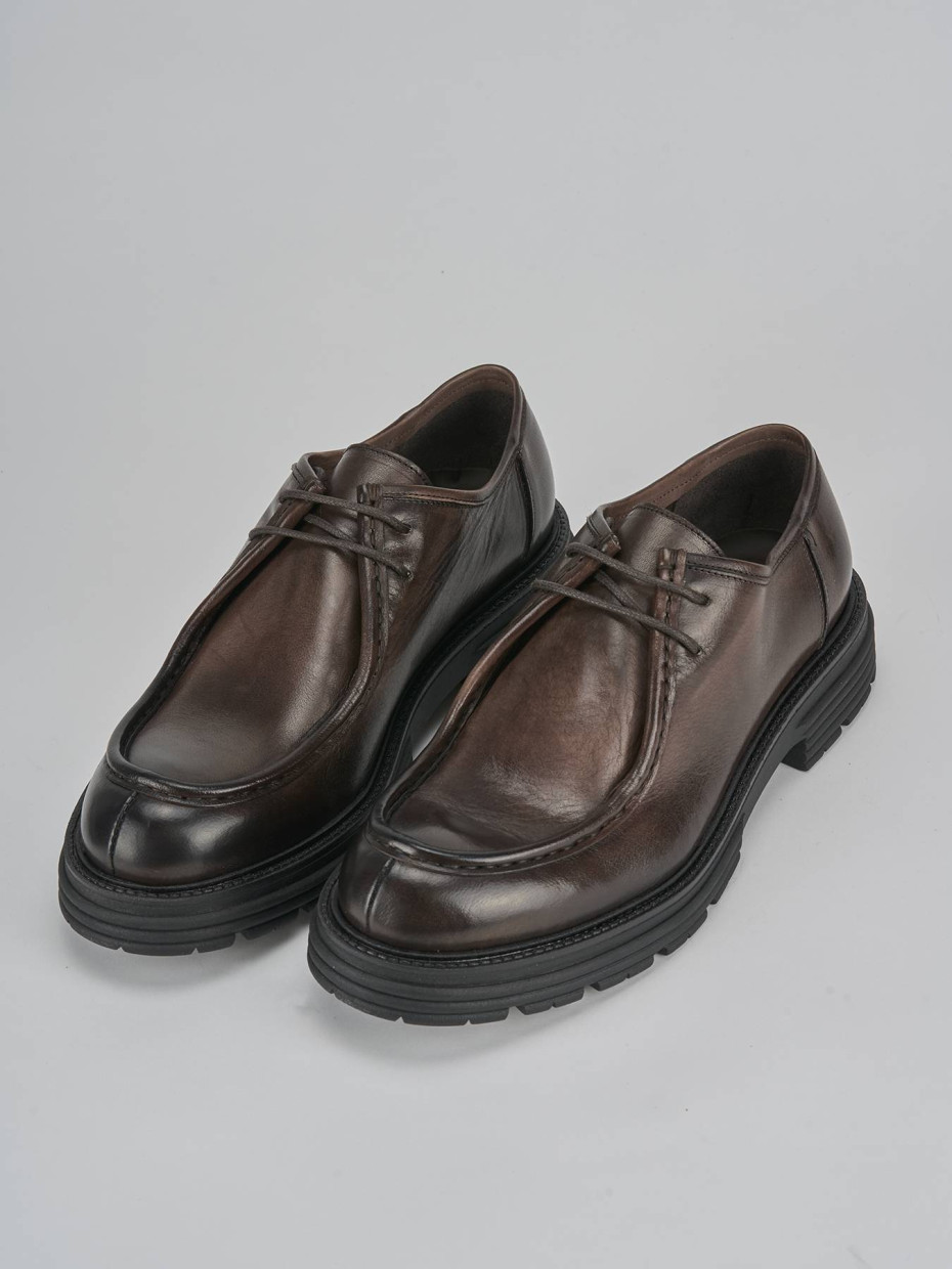 Zapatos de cordones marrón oscuro cuero