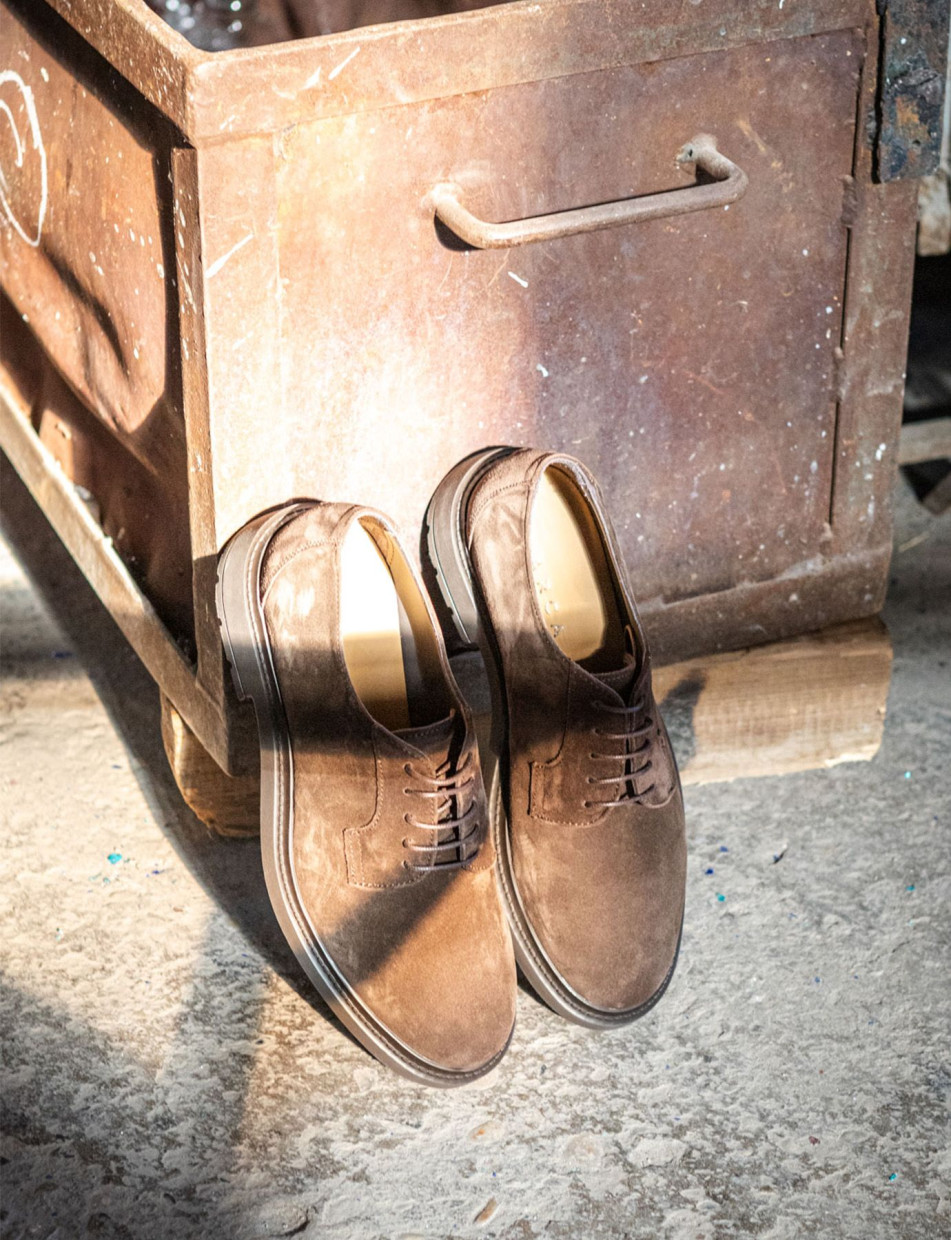 Zapatos de cordones marrón oscuro ante