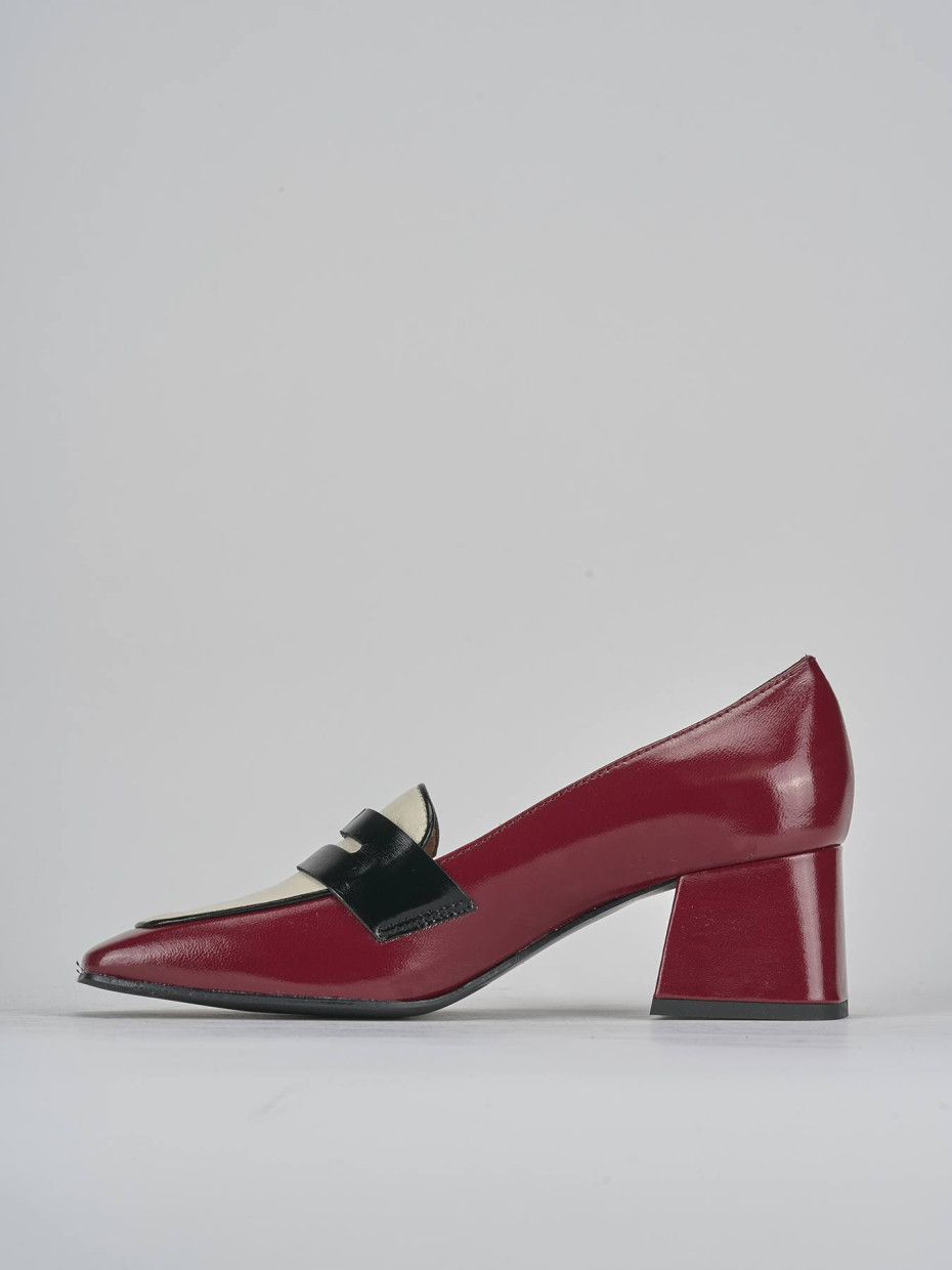 Mocasines tacón 6 cm burdeos charol