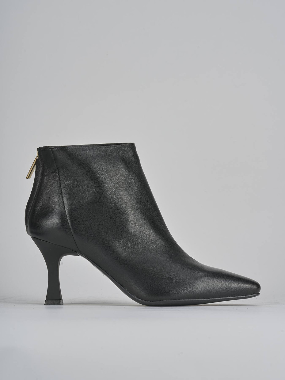 Botines de tacón alto tacón 7 cm negro cuero