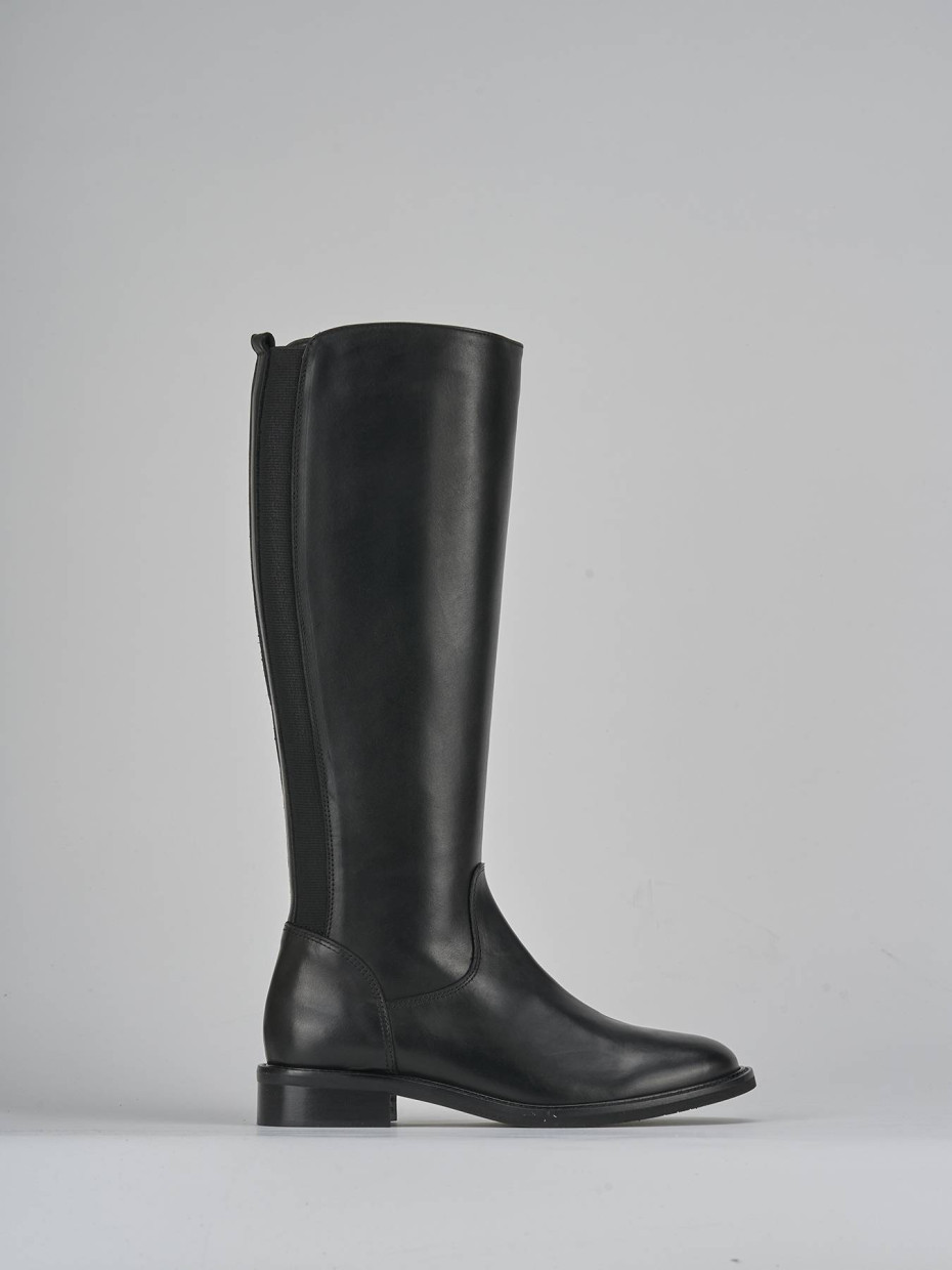 Botas de tacón bajo tacón 3 cm negro cuero