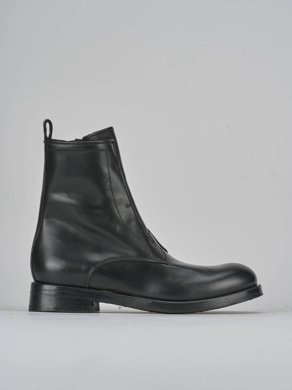 Botines de tacón bajo tacón 2 cm negro cuero