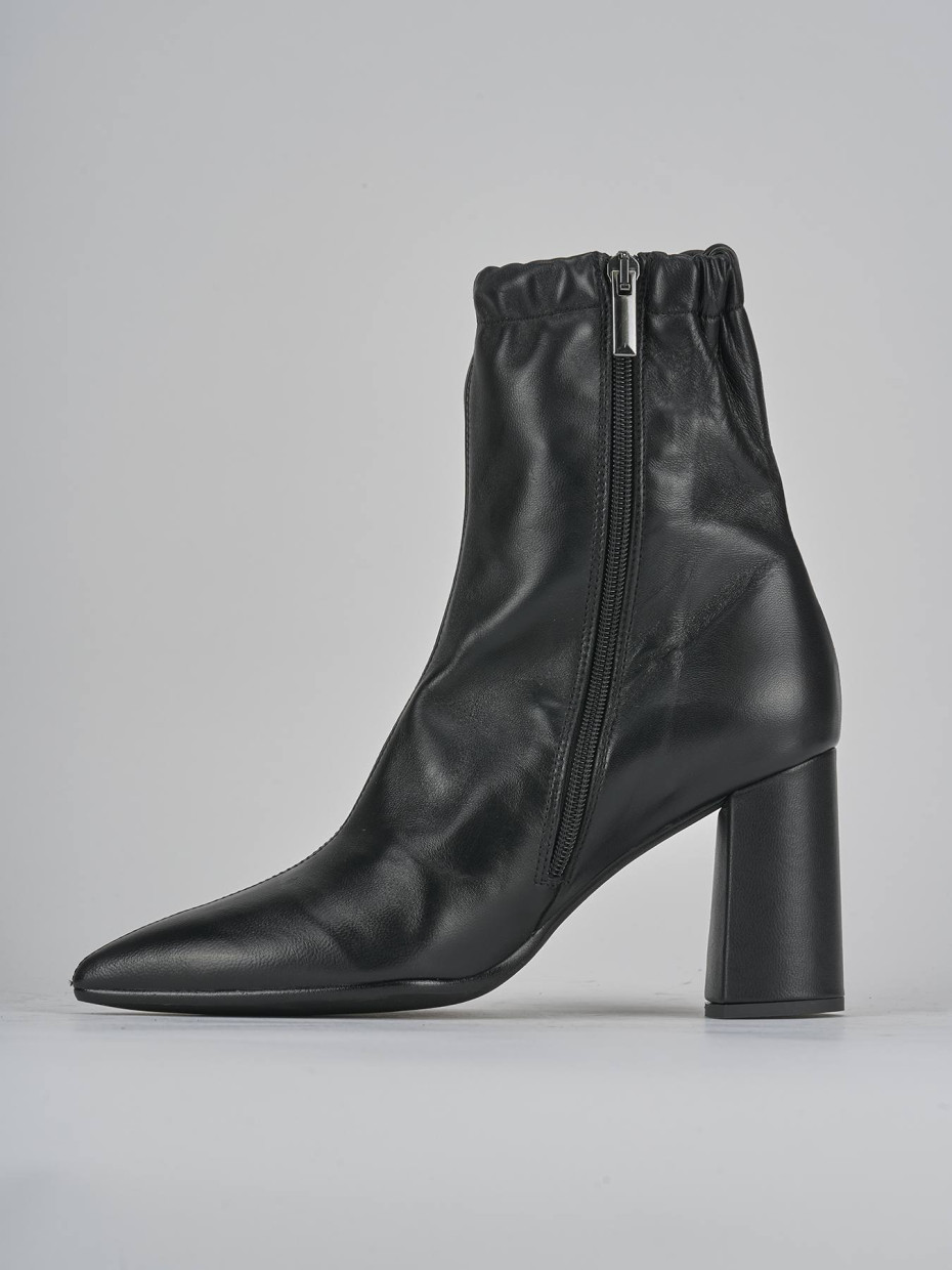 Botines de tacón alto tacón 8 cm negro cuero