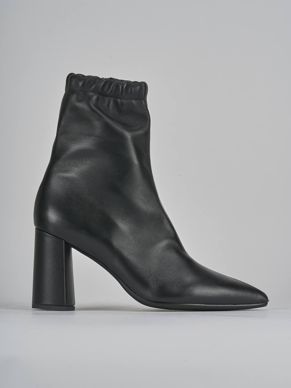 Botines de tacón alto tacón 8 cm negro cuero