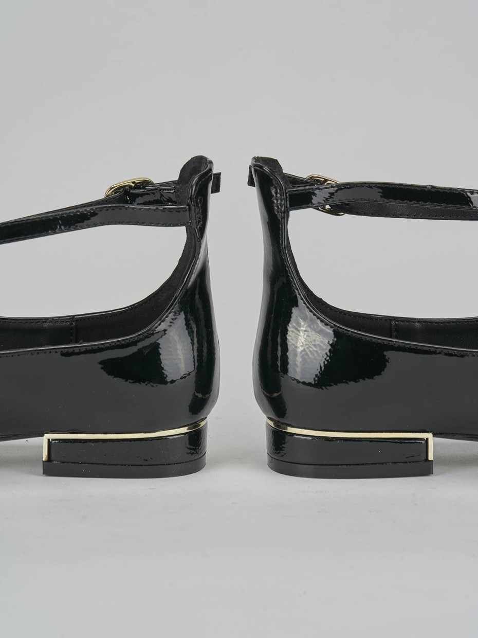 Flat shoes heel 1 cm black patent