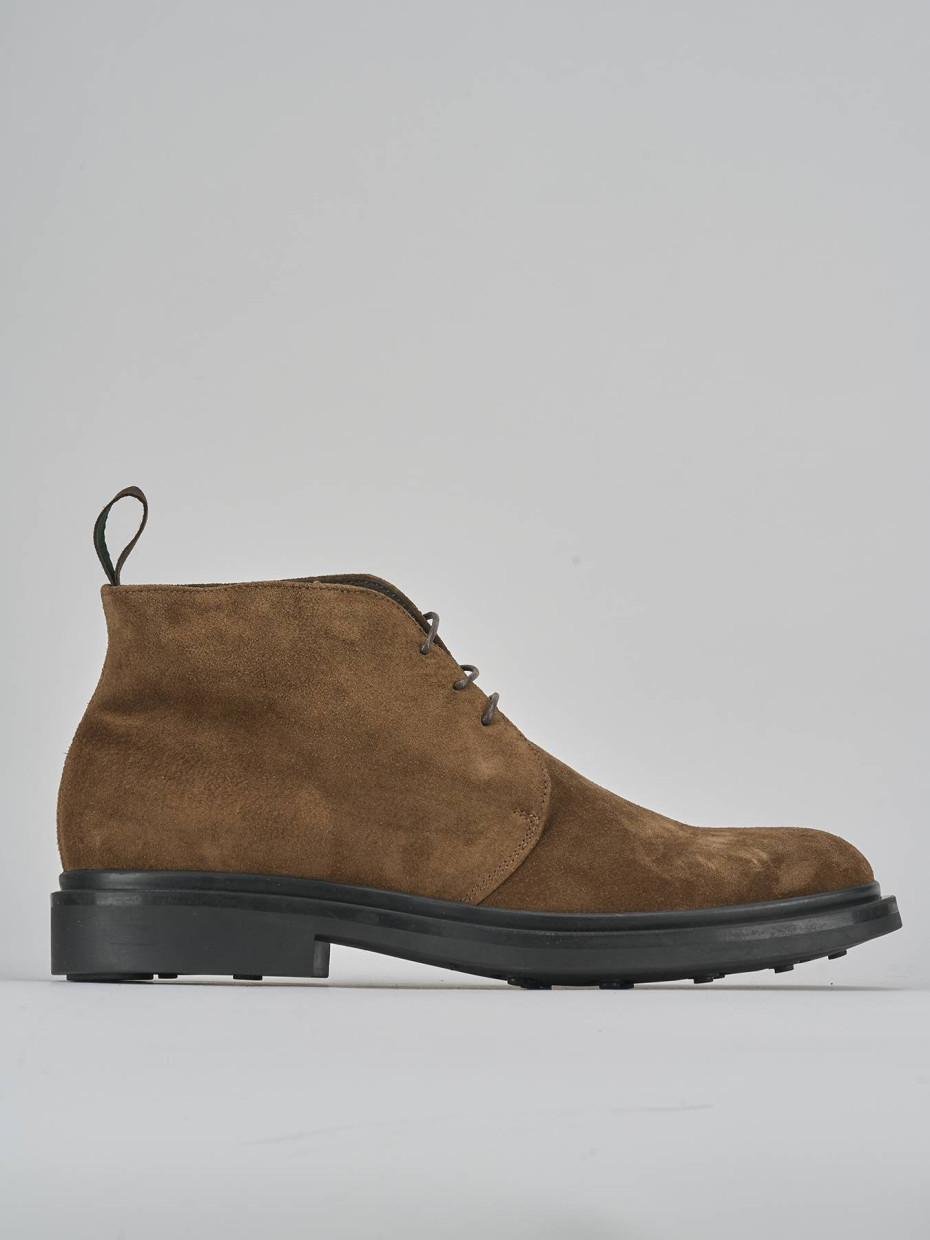 Botines marrón ante