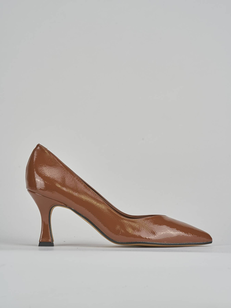 Pumps heel 7 cm brown patent