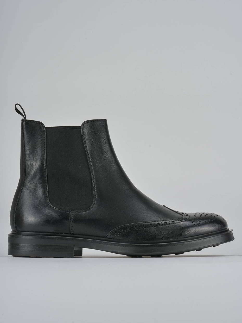 Botines negro cuero
