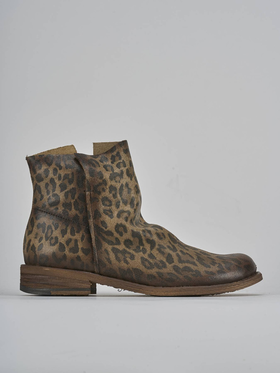 Low heel ankle boots heel 2 cm multicolor suede