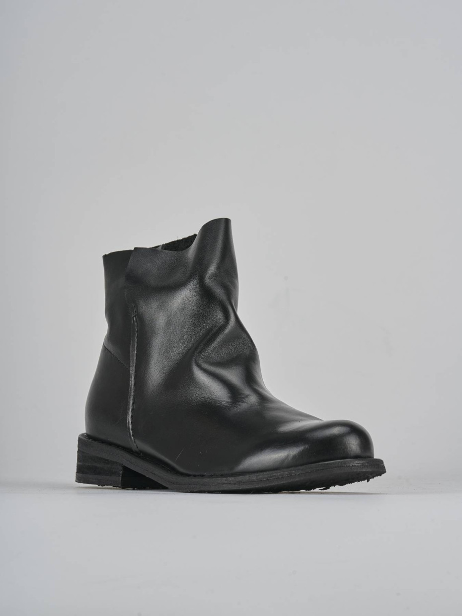 Low heel ankle boots heel 2 cm black leather
