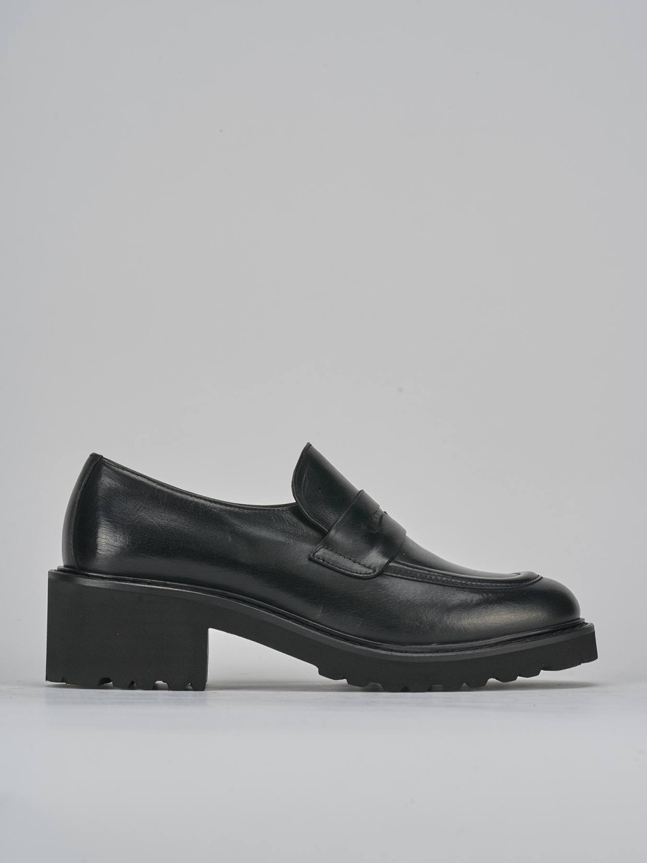 Mocasines tacón 5 cm negro cuero