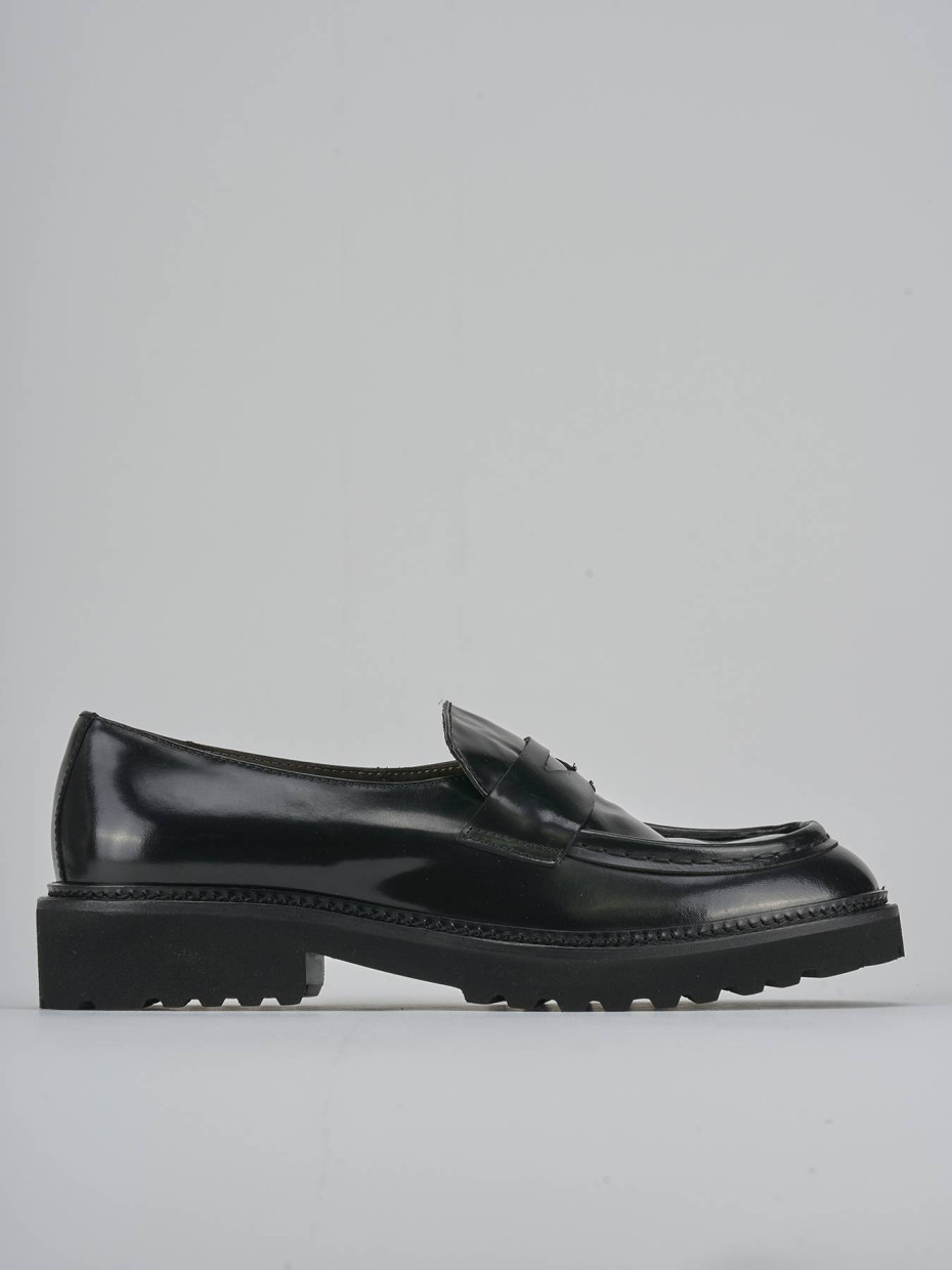 Mocasines tacón 2 cm negro cuero