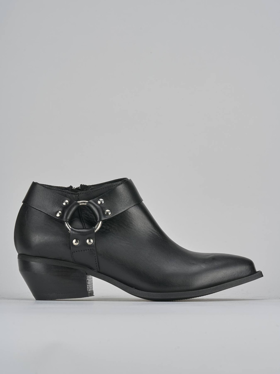 Botines de tacón bajo tacón 4 cm negro cuero