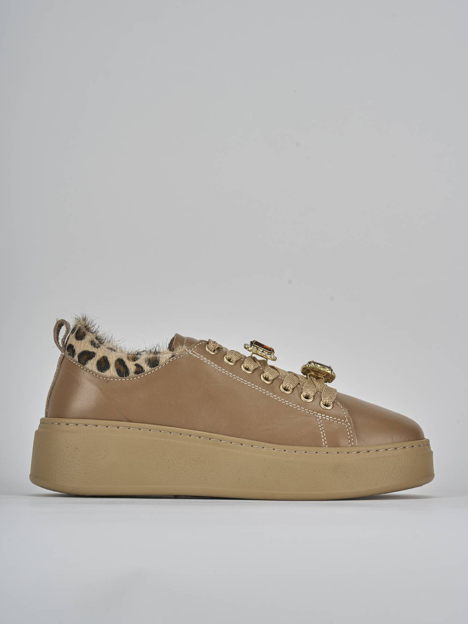 Zapatillas deportivas marrón cuero