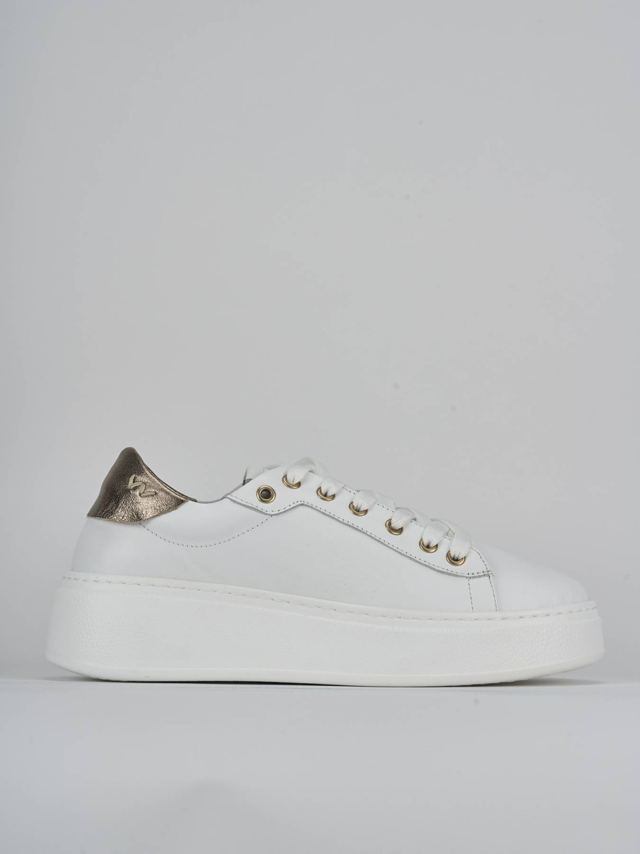 Zapatillas deportivas blanco cuero