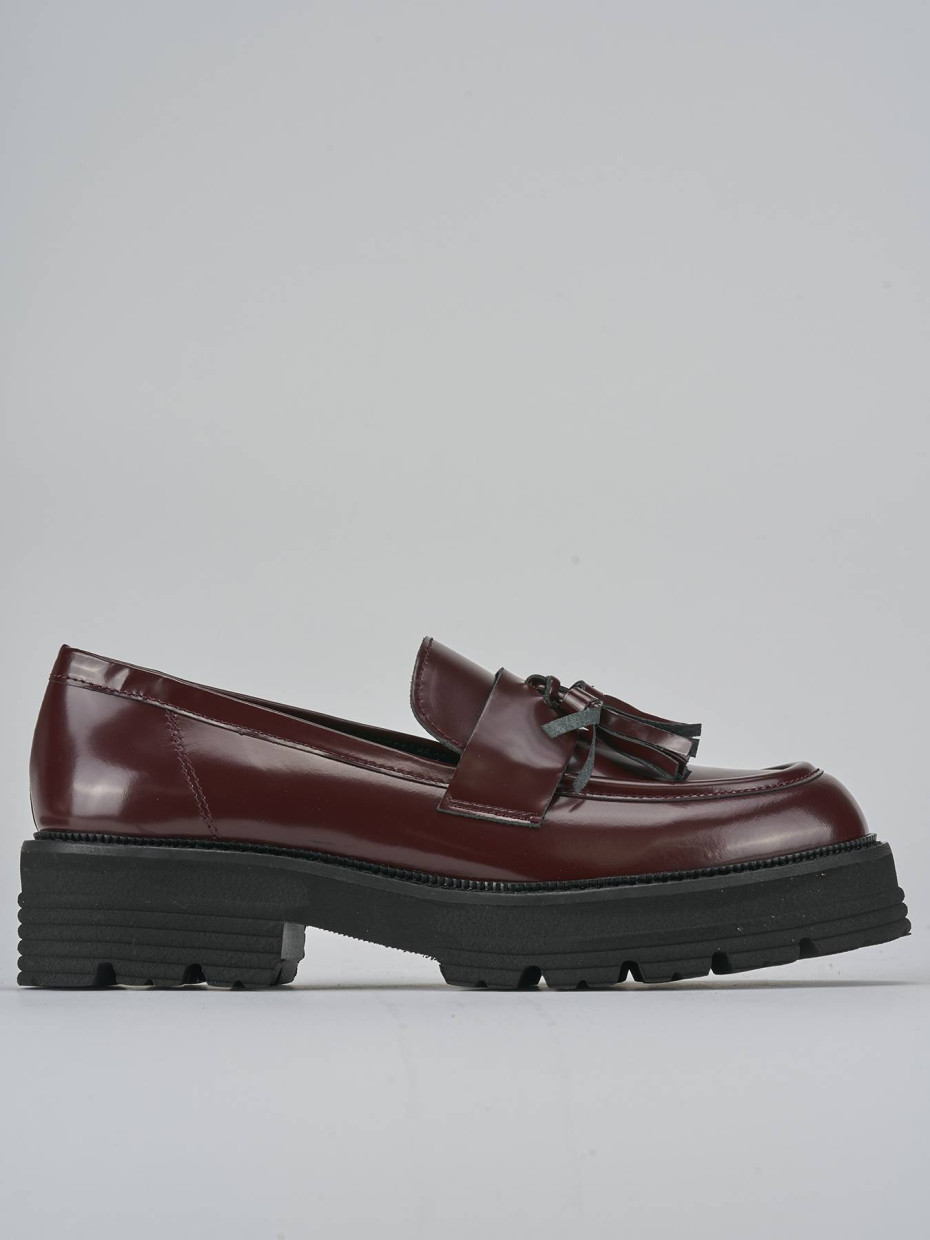 Mocasines tacón 2 cm burdeos cuero